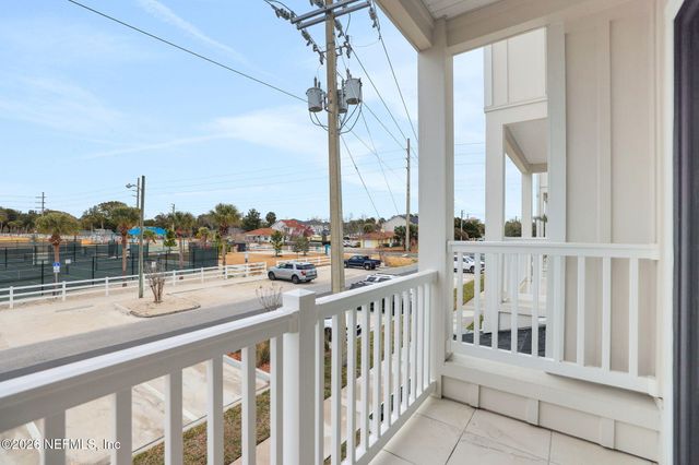 1066 2ND Avenue N, Jacksonville Beach, FL 32250