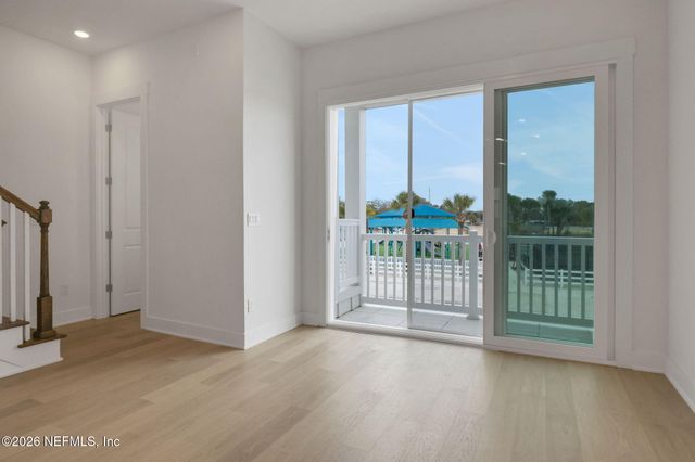 1066 2ND Avenue N, Jacksonville Beach, FL 32250