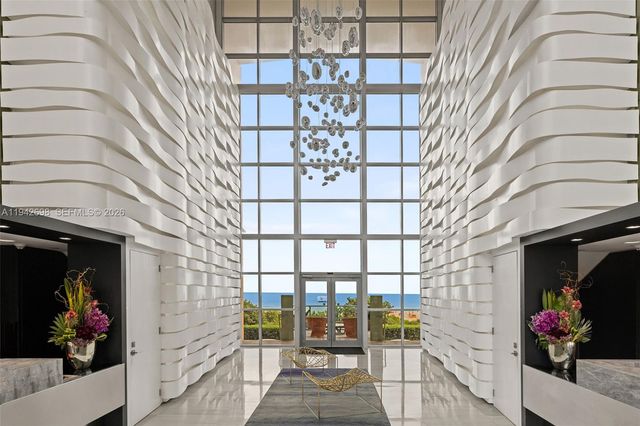 1455 Ocean Dr 1009, Miami Beach, FL 33139