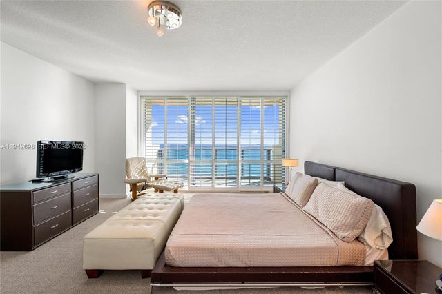 1455 Ocean Dr 1009, Miami Beach, FL 33139