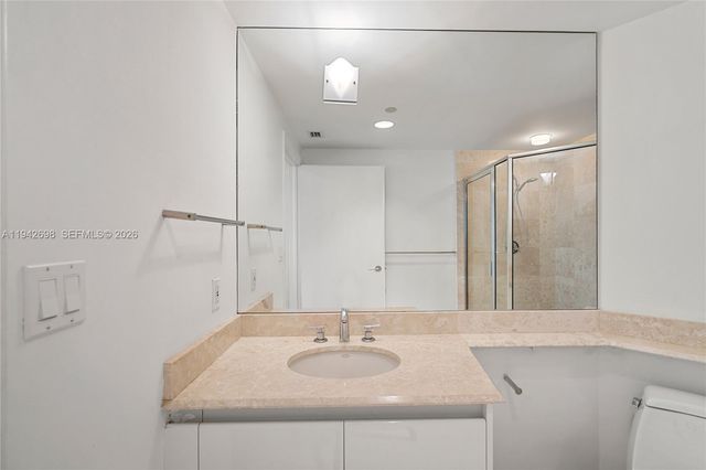 1455 Ocean Dr 1009, Miami Beach, FL 33139