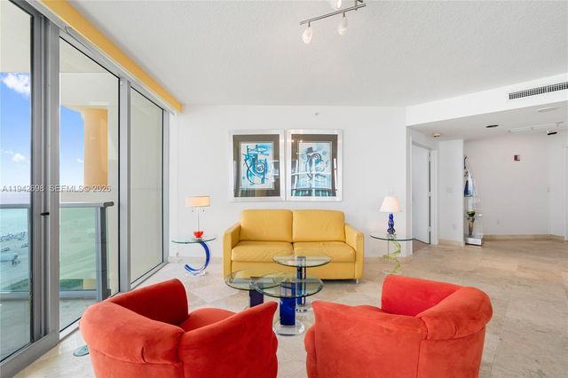 1455 Ocean Dr 1009, Miami Beach, FL 33139