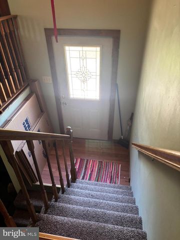 20 COMMERCE ST, New Oxford, PA 17350
