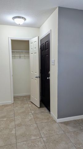 16310 Cole Bridge Lane, Cypress, TX 77429