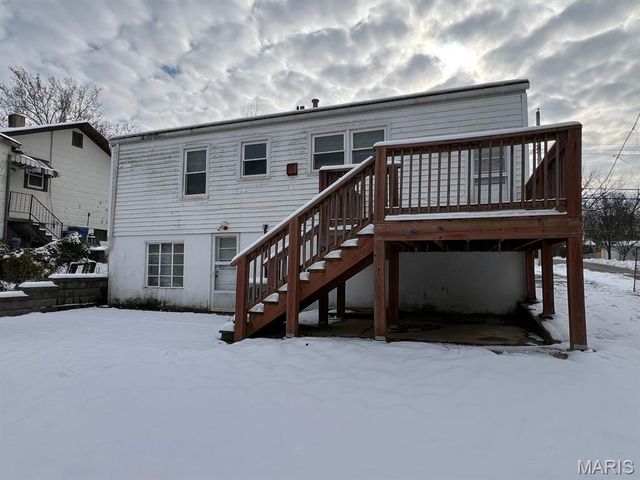 10117 Niblic Drive, Overland, MO 63114