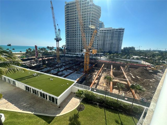 10275 Collins Ave 420, Bal Harbour, FL 33154