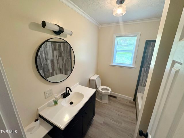 1849 Old Harlan Road, Jonesville, VA 24263