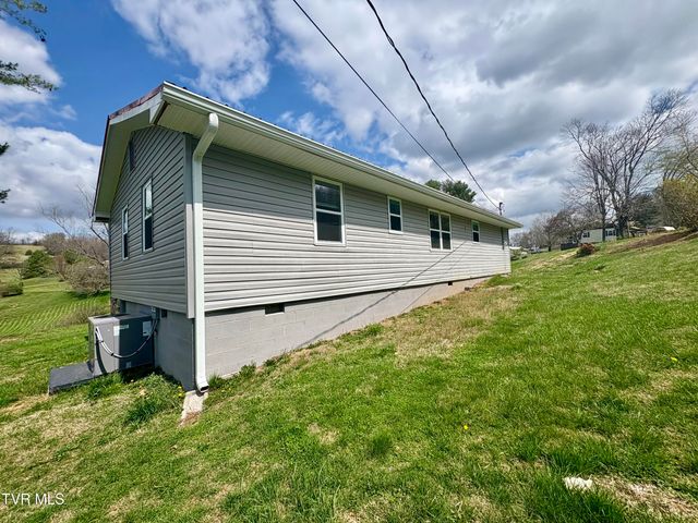 1849 Old Harlan Road, Jonesville, VA 24263