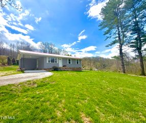 1849 Old Harlan Road, Jonesville, VA 24263