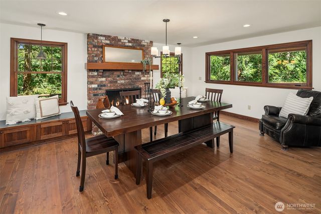 3050 126th Avenue NE, Bellevue, WA 98005