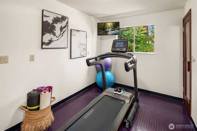 3050 126th Avenue NE, Bellevue, WA 98005