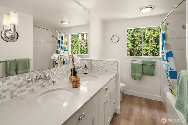 3050 126th Avenue NE, Bellevue, WA 98005