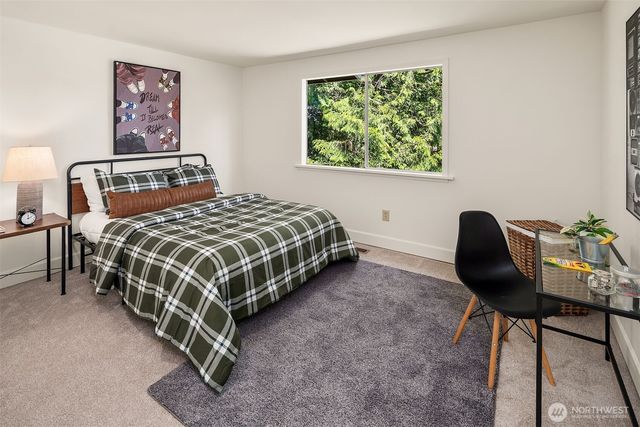 3050 126th Avenue NE, Bellevue, WA 98005