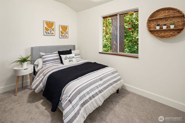 3050 126th Avenue NE, Bellevue, WA 98005