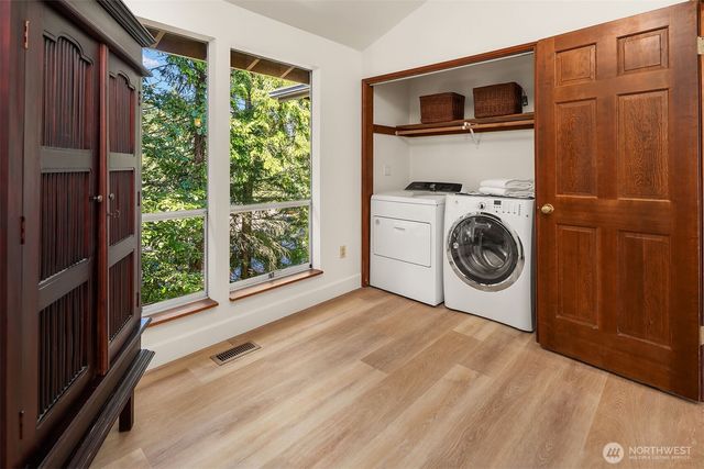 3050 126th Avenue NE, Bellevue, WA 98005