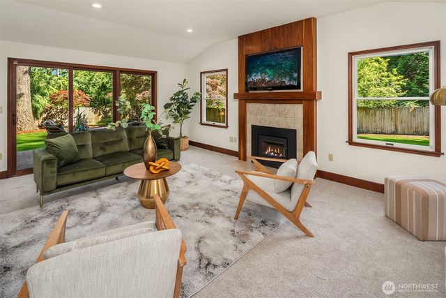 3050 126th Avenue NE, Bellevue, WA 98005