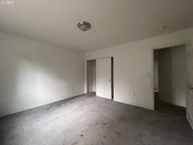 1006 Ne MARINERS Loop, Portland, OR 97211