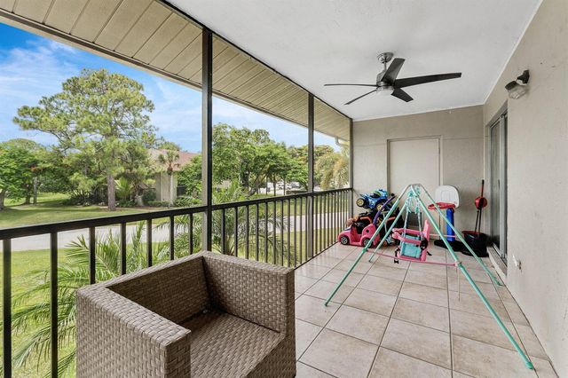 6527 Chasewood Drive G, Jupiter, FL 33458