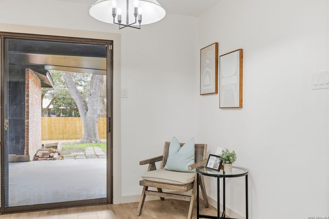 426 Zephyr, Windcrest, TX 78239