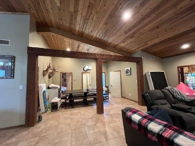 358 Vz County Road 2313, Canton, TX 75103