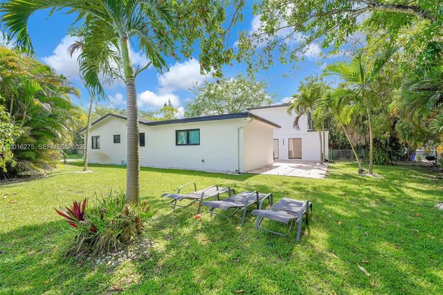 3411 Thomas St, Hollywood, FL 33021