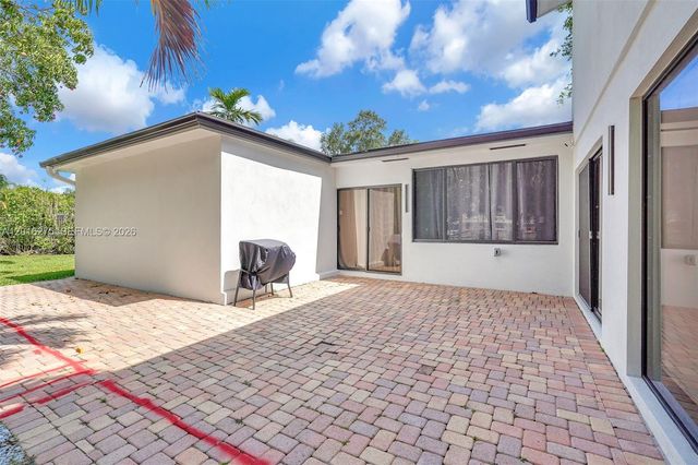 3411 Thomas St, Hollywood, FL 33021