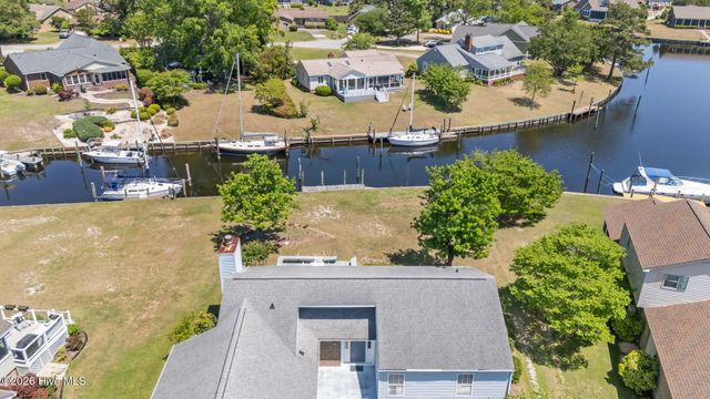 6007 Stern Court, New Bern, NC 28560