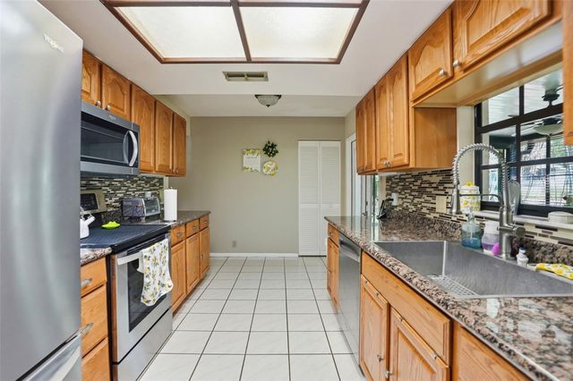 6630 BRAMBLELEAF DRIVE, Spring Hill, FL 34606