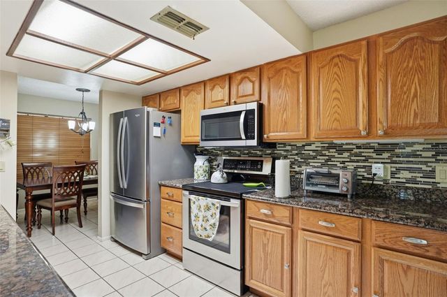 6630 BRAMBLELEAF DRIVE, Spring Hill, FL 34606