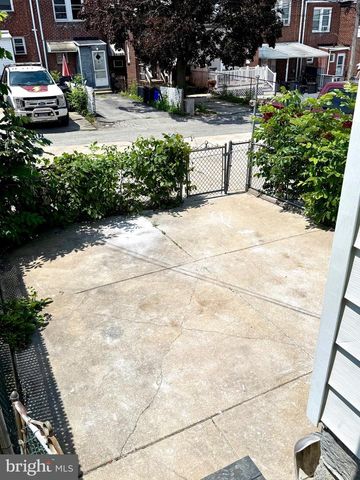 126 N MADISON AVE, Upper Darby, PA 19082