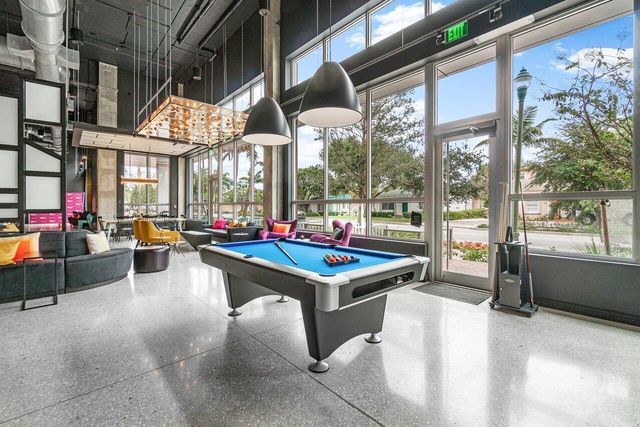 236 SE Fifth Avenue 303, Delray Beach, FL 33483