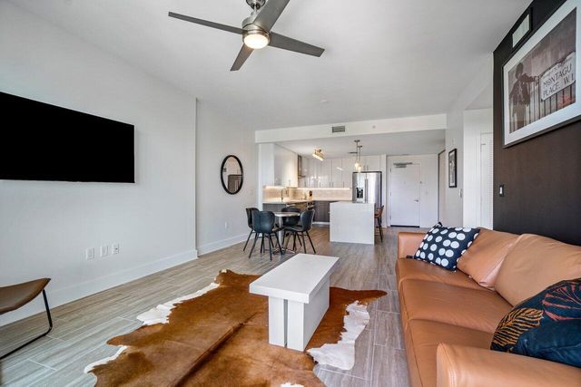 236 SE Fifth Avenue 303, Delray Beach, FL 33483
