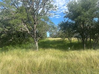 4032 Comanche Trace Dr # 34, Kerrville, TX 78082