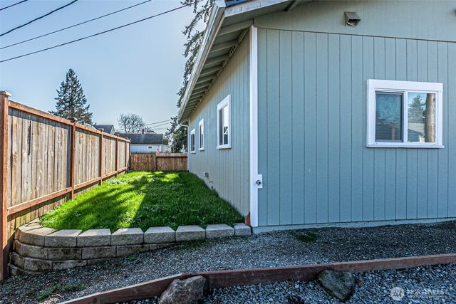 3510 S J Street, Tacoma, WA 98418