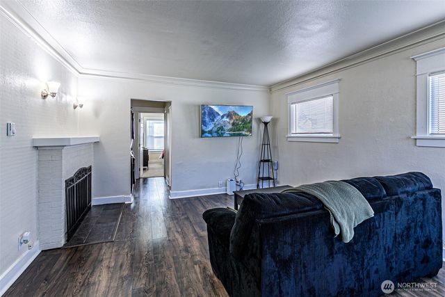 3510 S J Street, Tacoma, WA 98418