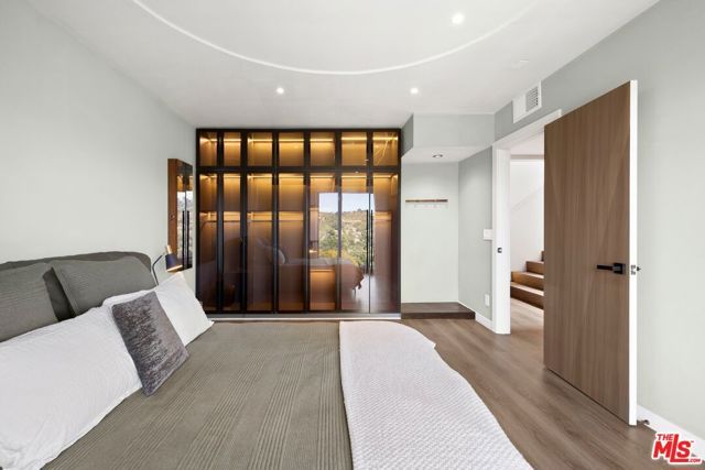 3233 Tareco Drive, Los Angeles, CA 90068