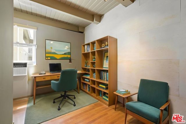 3233 Tareco Drive, Los Angeles, CA 90068