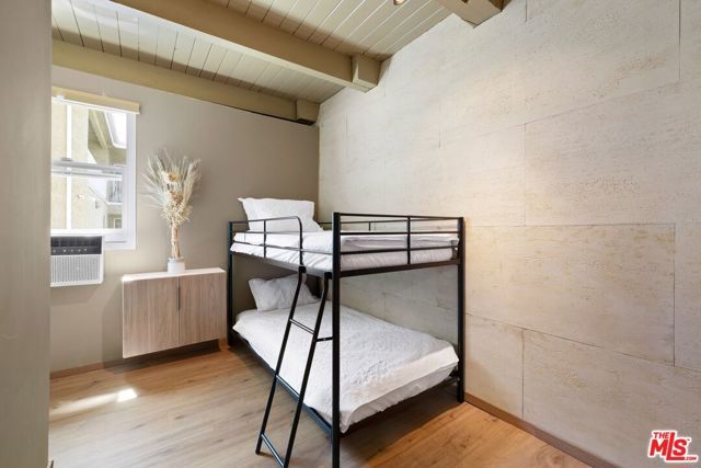 3233 Tareco Drive, Los Angeles, CA 90068