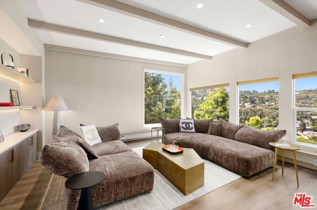 3233 Tareco Drive, Los Angeles, CA 90068