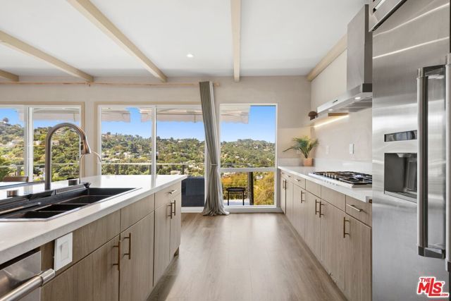 3233 Tareco Drive, Los Angeles, CA 90068
