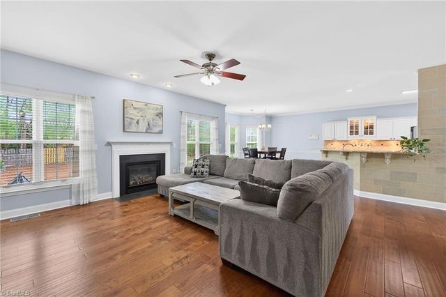 2989 Maple Branch Drive, High Point, NC 27265