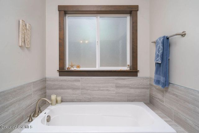 7767 N Coneflower ST, Coeur D'alene, ID 83815