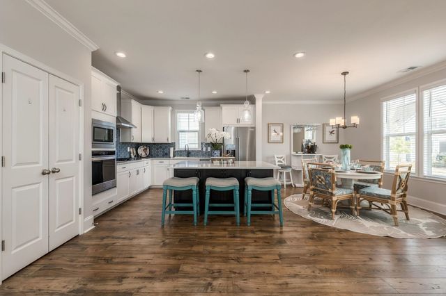 4063 McKinney Dr., Murrells Inlet, SC 29576
