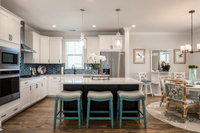 4063 McKinney Dr., Murrells Inlet, SC 29576