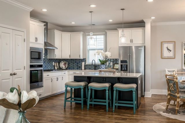 4063 McKinney Dr., Murrells Inlet, SC 29576