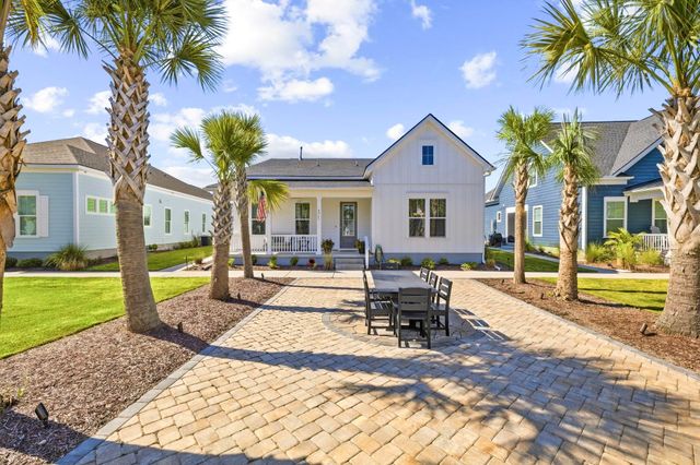 4063 McKinney Dr., Murrells Inlet, SC 29576