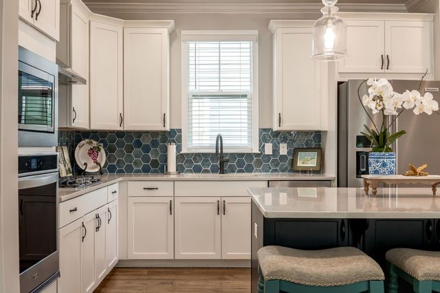 4063 McKinney Dr., Murrells Inlet, SC 29576