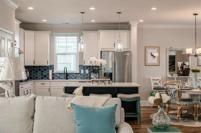 4063 McKinney Dr., Murrells Inlet, SC 29576