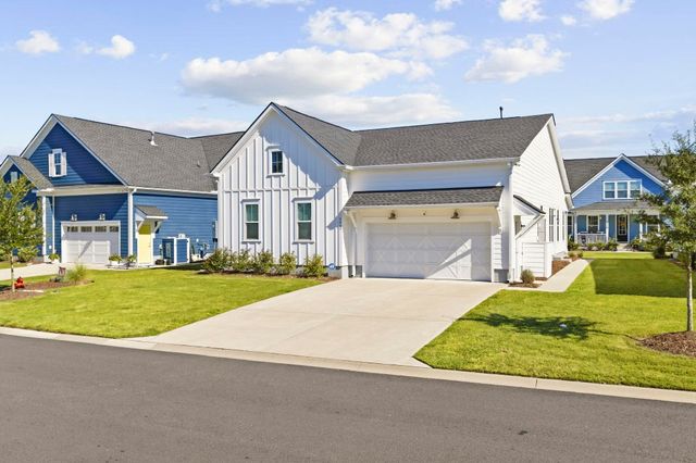 4063 McKinney Dr., Murrells Inlet, SC 29576