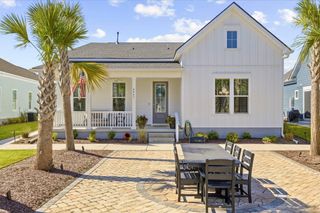 4063 McKinney Dr., Murrells Inlet, SC 29576